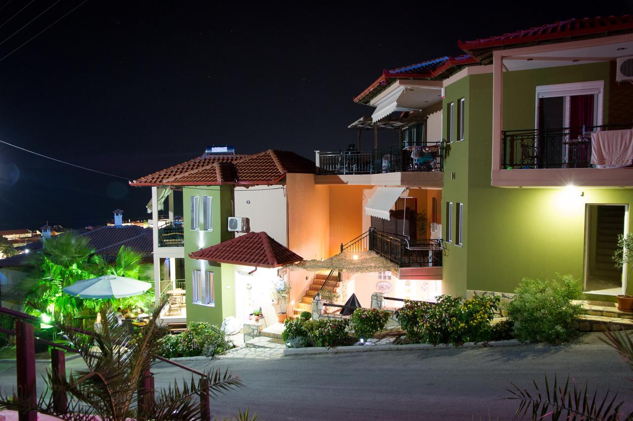 Greenhill Holiday Suites Sarti Luaran gambar